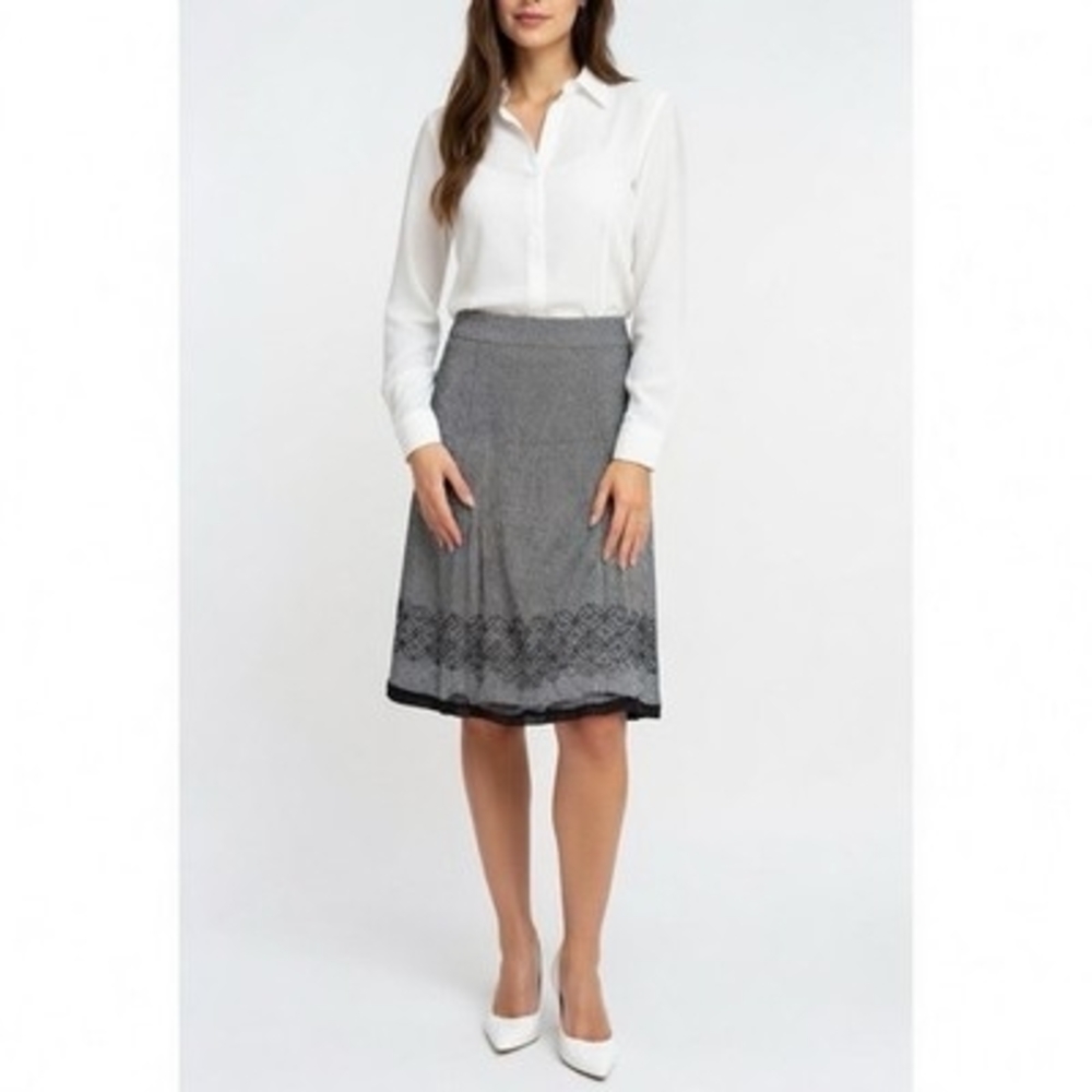 Ann Taylor LOFT Grey Wool Silk Blend Tweed Skirt S 8 Knee Length Beaded Lace EXC